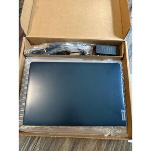 Lenovo Ideapad 1 15Amn7 15.6\ Ryzen 3 7320U 8GB 256GB SSD W11H Abyss Blue